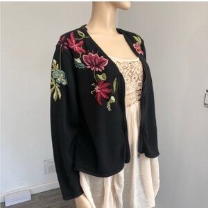 Heirloom Collectible embroidery black Floral Embroidered Sweater
